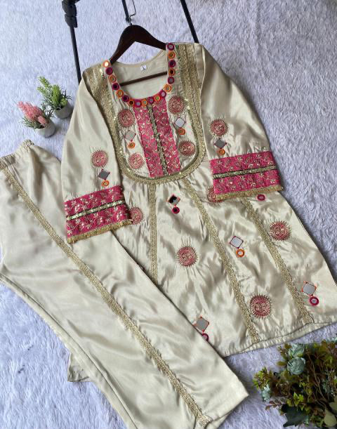 Women's Premium Embroidered Kurti Pant Set