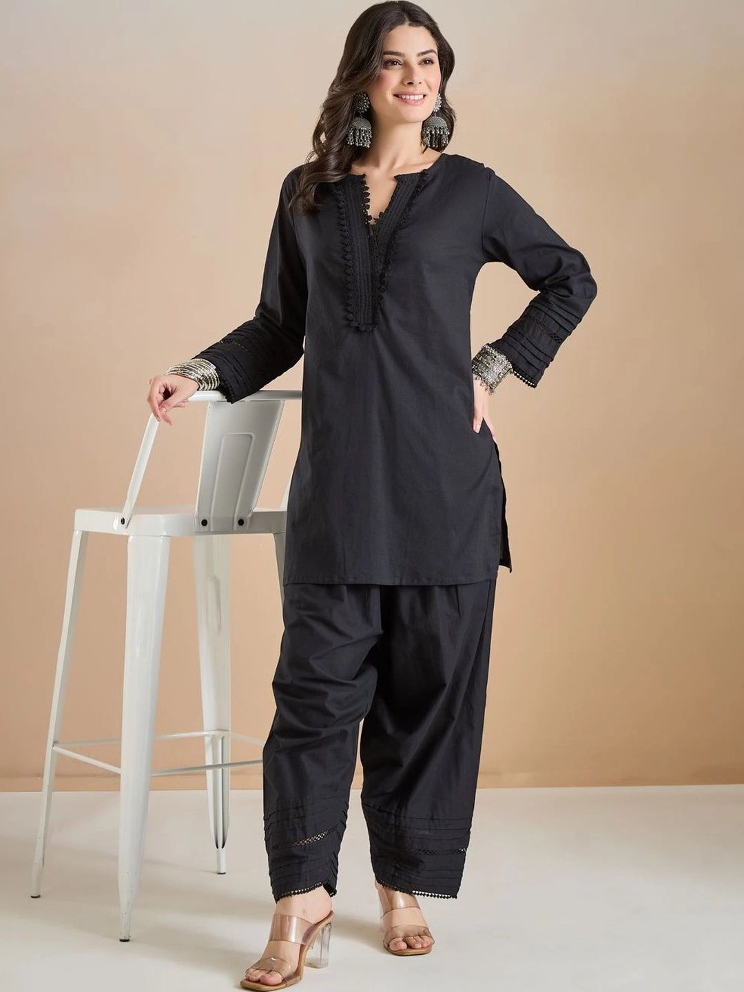Women Solid Thread Work Pure Cotton Kurta with Patiala