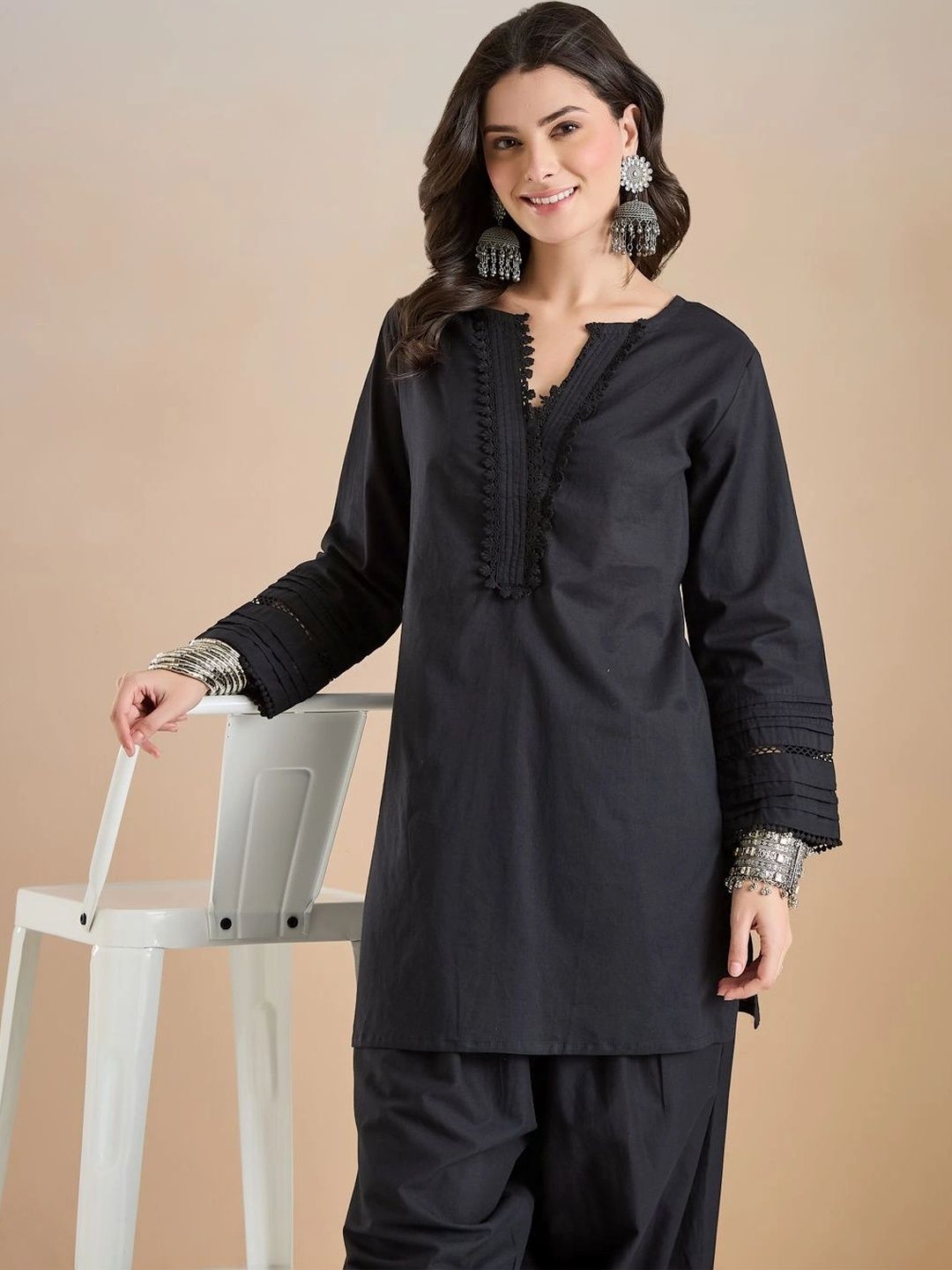 Women Solid Thread Work Pure Cotton Kurta with Patiala