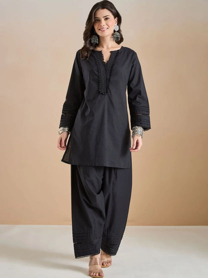 Women Solid Thread Work Pure Cotton Kurta with Patiala