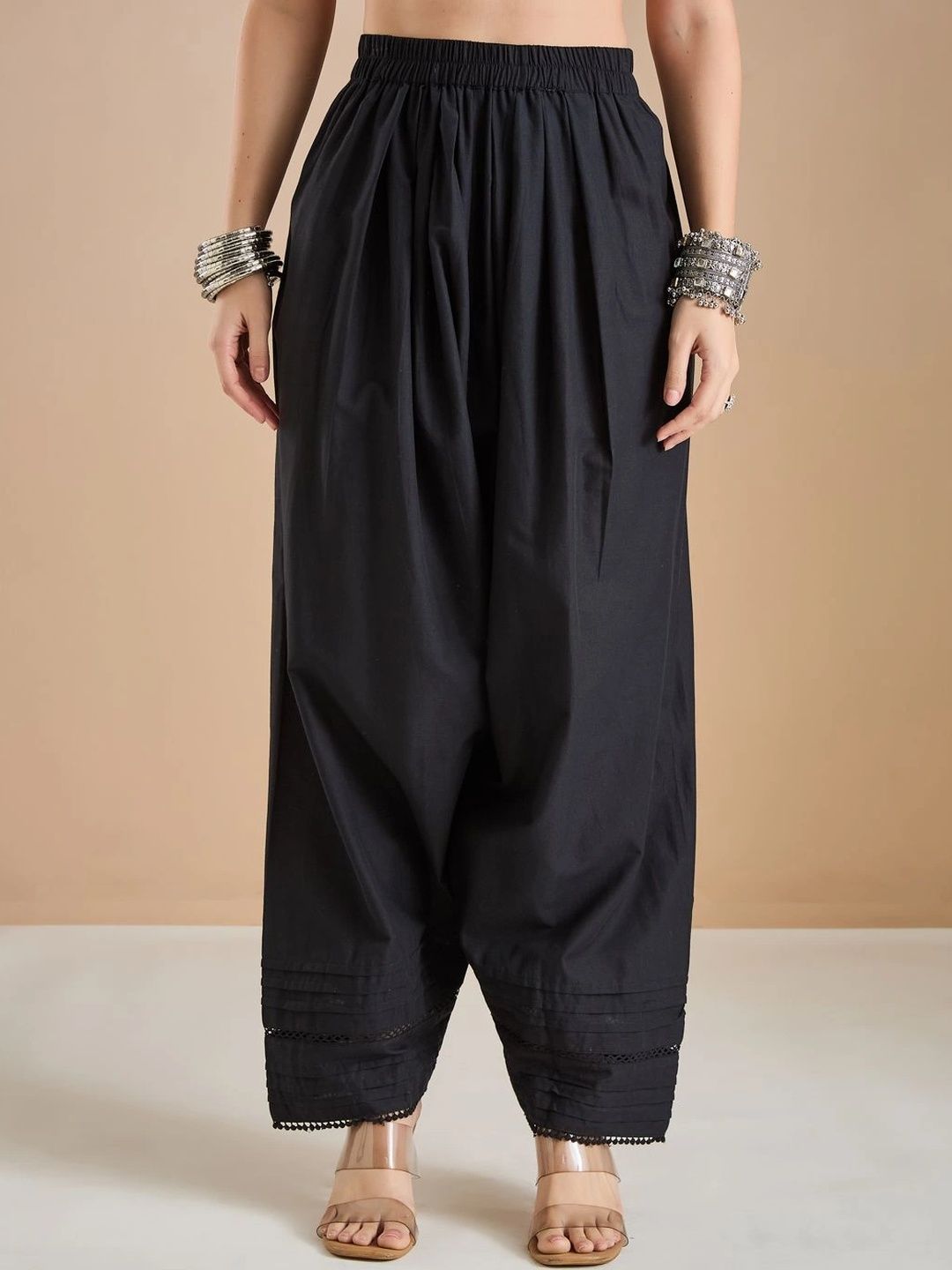 Women Solid Thread Work Pure Cotton Kurta with Patiala