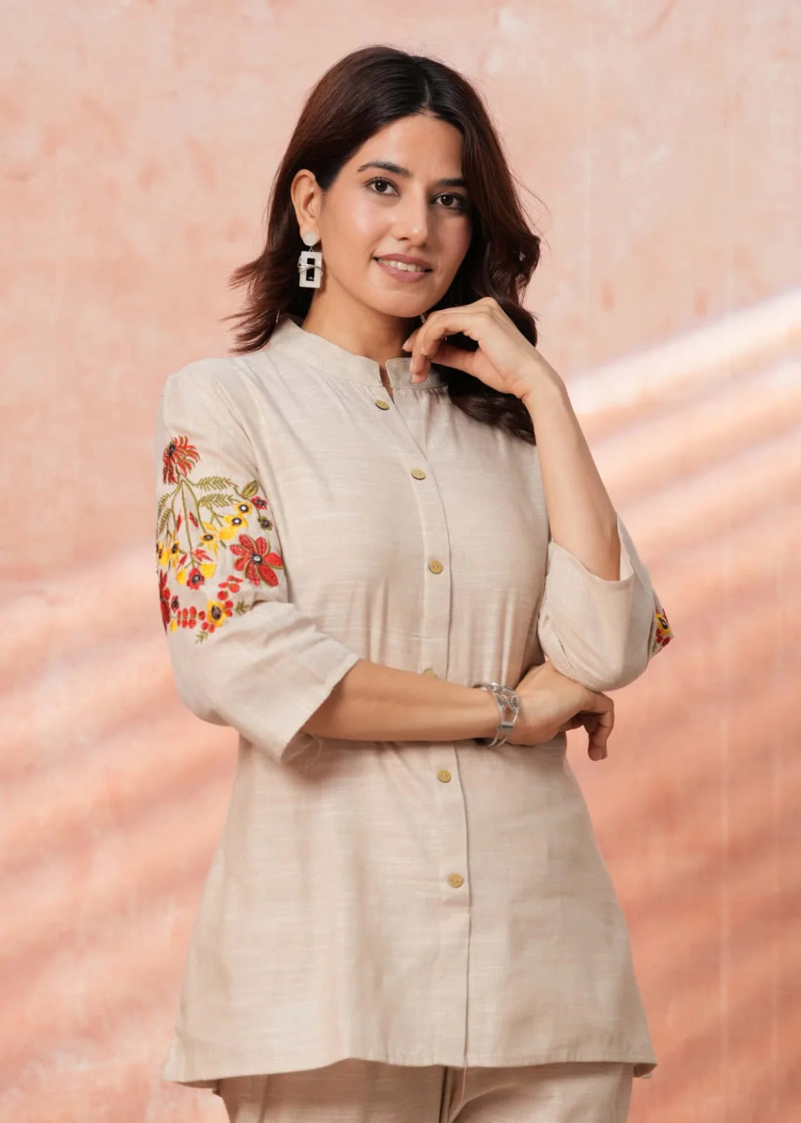 Women Floral Embroidered Pure Cotton Tunic with Trousers