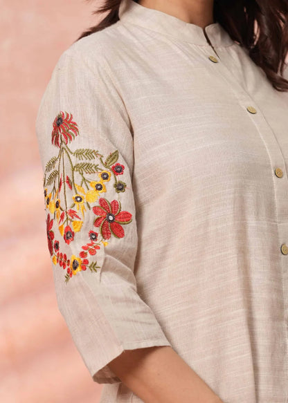 Women Floral Embroidered Pure Cotton Tunic with Trousers