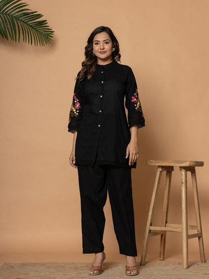 Women Floral Embroidered Pure Cotton Black Tunic with Trousers